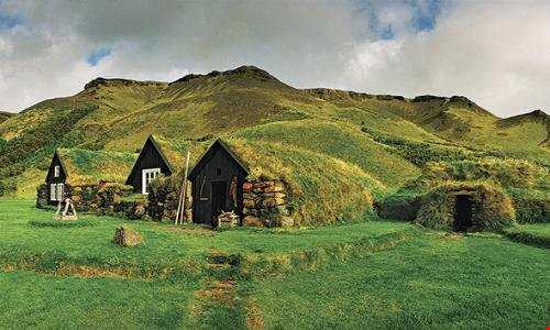 شهر کوتوله‌ها در ایسلند