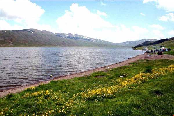 بزرگ‌ترین دریاچه آب شیرین استان اردبیل