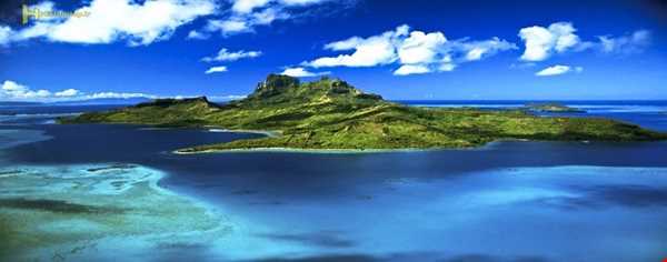 سفر به جزیره‌ی !##!بهشت زمین!##!