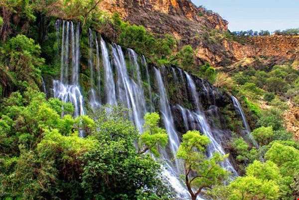 آبشار شوی  یکی از بزرگ‌ترین و زیباترین آبشارهای ایران