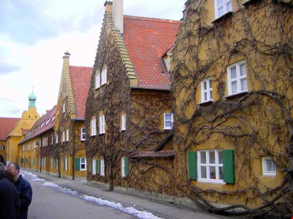 دهکده ای اروپایی که تنها با یک یورو میتوان در آن زندگی کرد