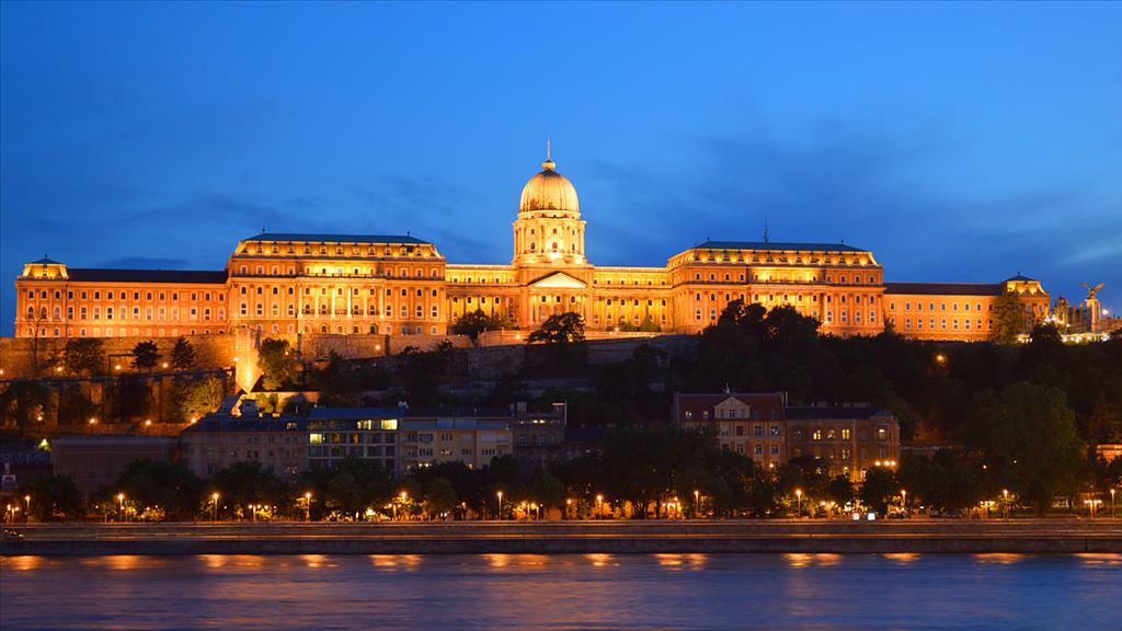 Buda Castle tishineh tourism