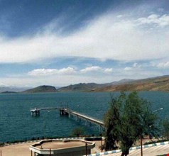 Doroodzan Dam