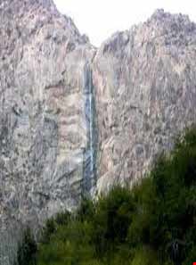 Varvar waterfall