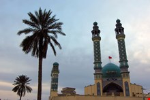 Lar Mosque 