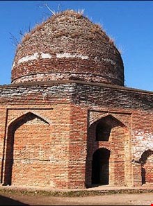 Shahneshin Castle of Gooraj
