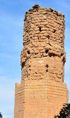 Ahoushtar's Kolah Farangi Tower